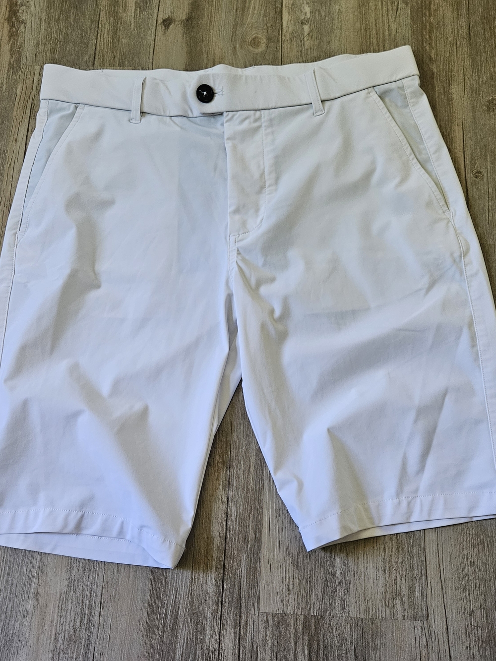 Greyson Men's Montauk White Strecthy Performance Golf Shorts 32 10" Inseam